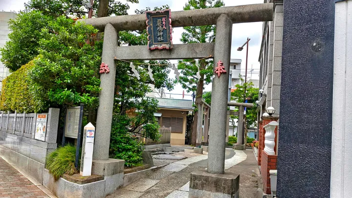 抜弁天 厳嶋神社