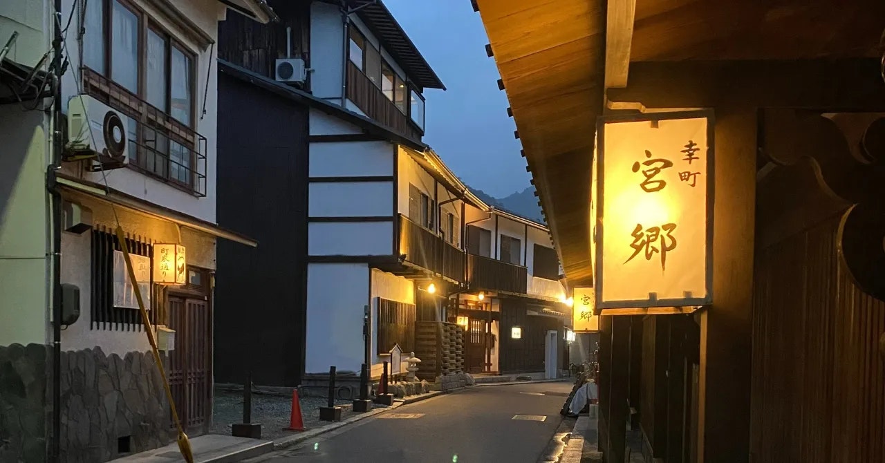 今の場所を抜け出したくて選んだ島｜錦水館（広島県・宮島）で働いたリゾートバイト体験談