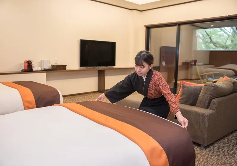 仲居さん 布団準備業務のイメージ