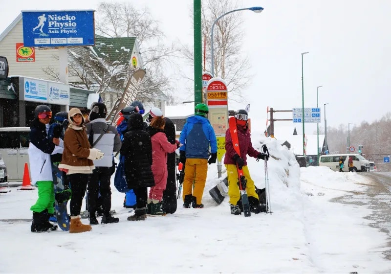 冬のスキー場はニセコのリゾートバイト【ヒラフエリア】
