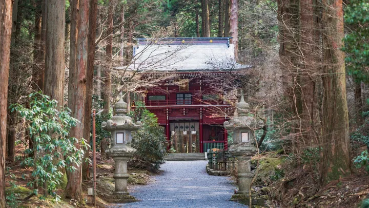 御岩神社