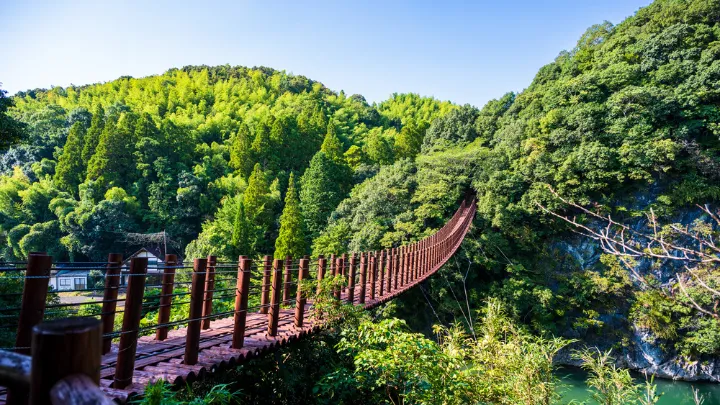 立神峡