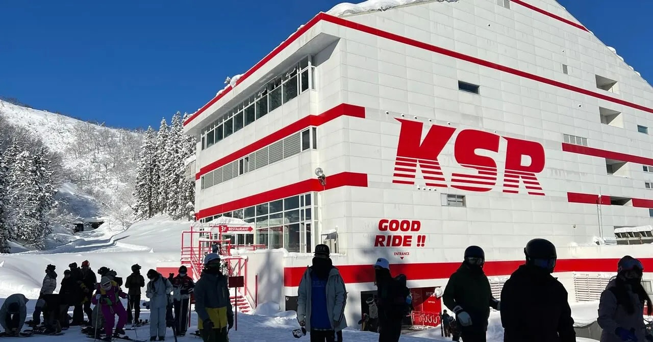 滑って、働いて、仲間が増えた冬｜神立スノーリゾート（新潟県・越後湯沢）で働いたリゾートバイト体験談