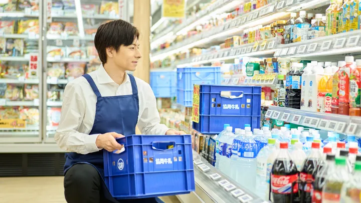 コンビニエンスストア店員