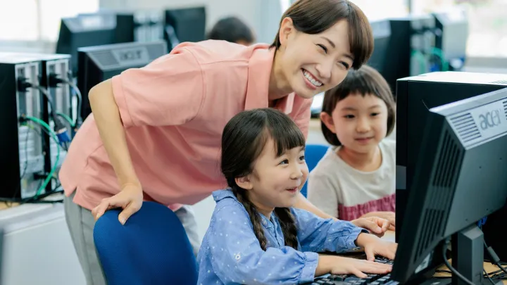 子ども向けサマースクールの様子