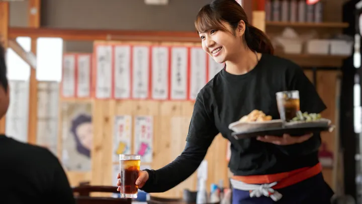 居酒屋ホールスタッフ