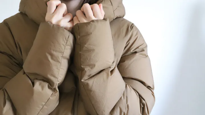 寒い土地での服装 例