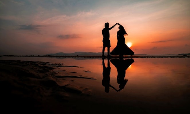 付き合ってすぐに同棲するのはあり？すぐに同棲を始める際の注意点や、成功させるためのポイントについて解説