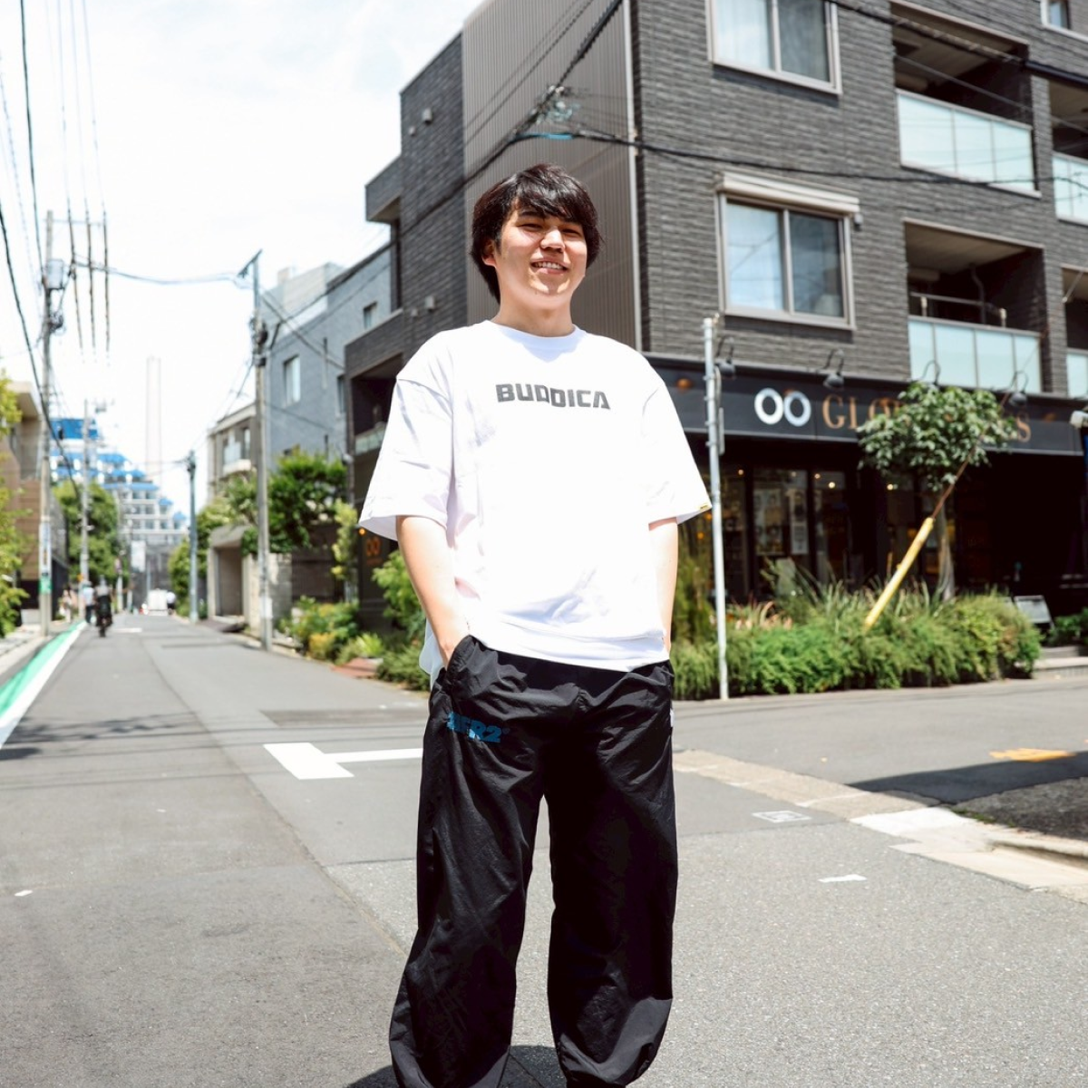 スタッフ画像1