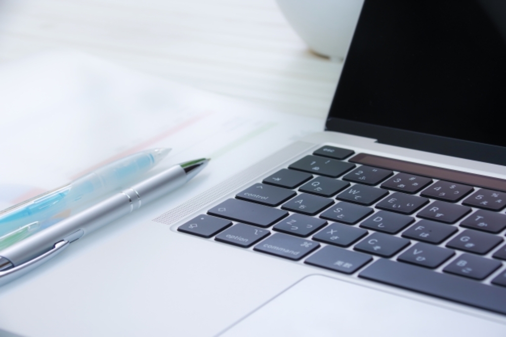 LMS(学習管理システム)を導入する