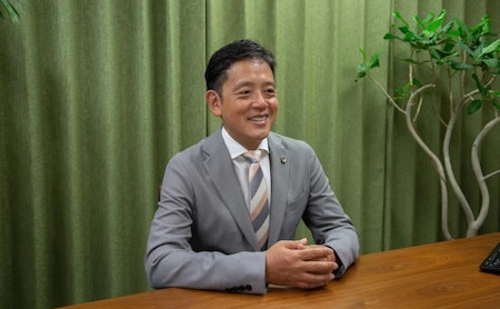 lawyer-card