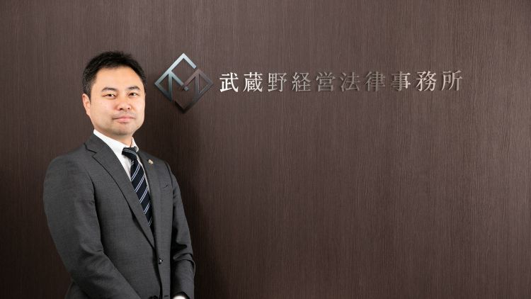 lawyer-card