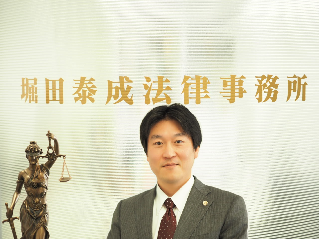 lawyer-card