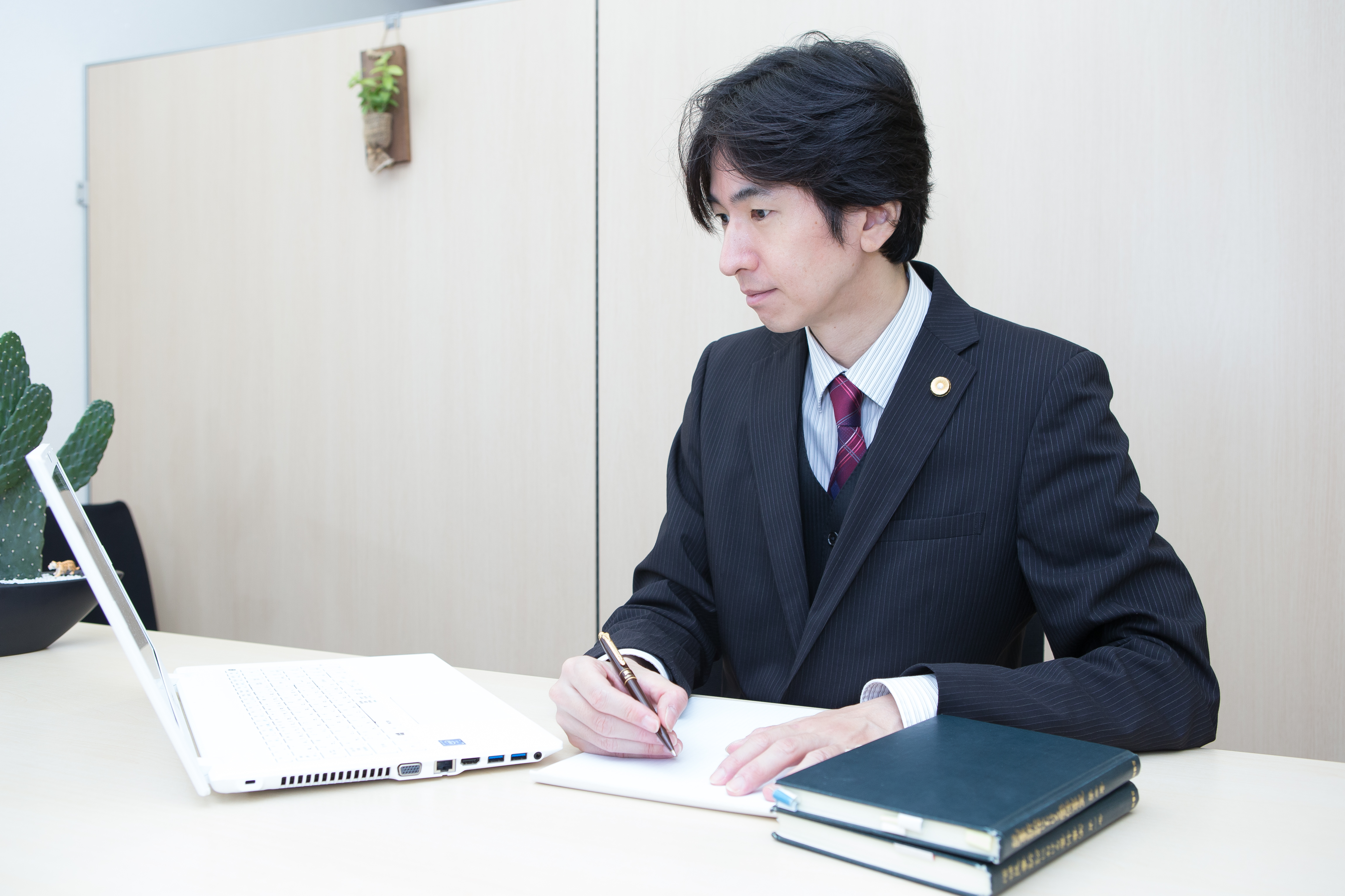 lawyer-card