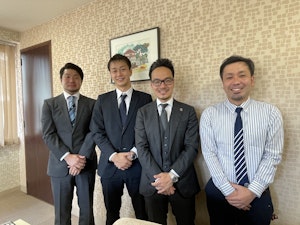 lawyer-card