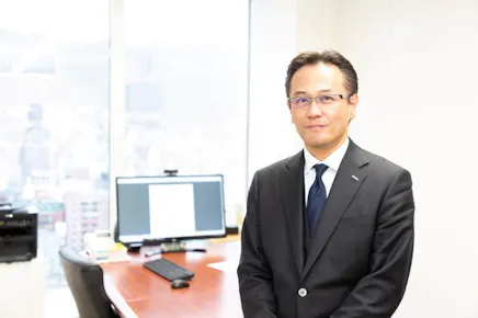 lawyer-card