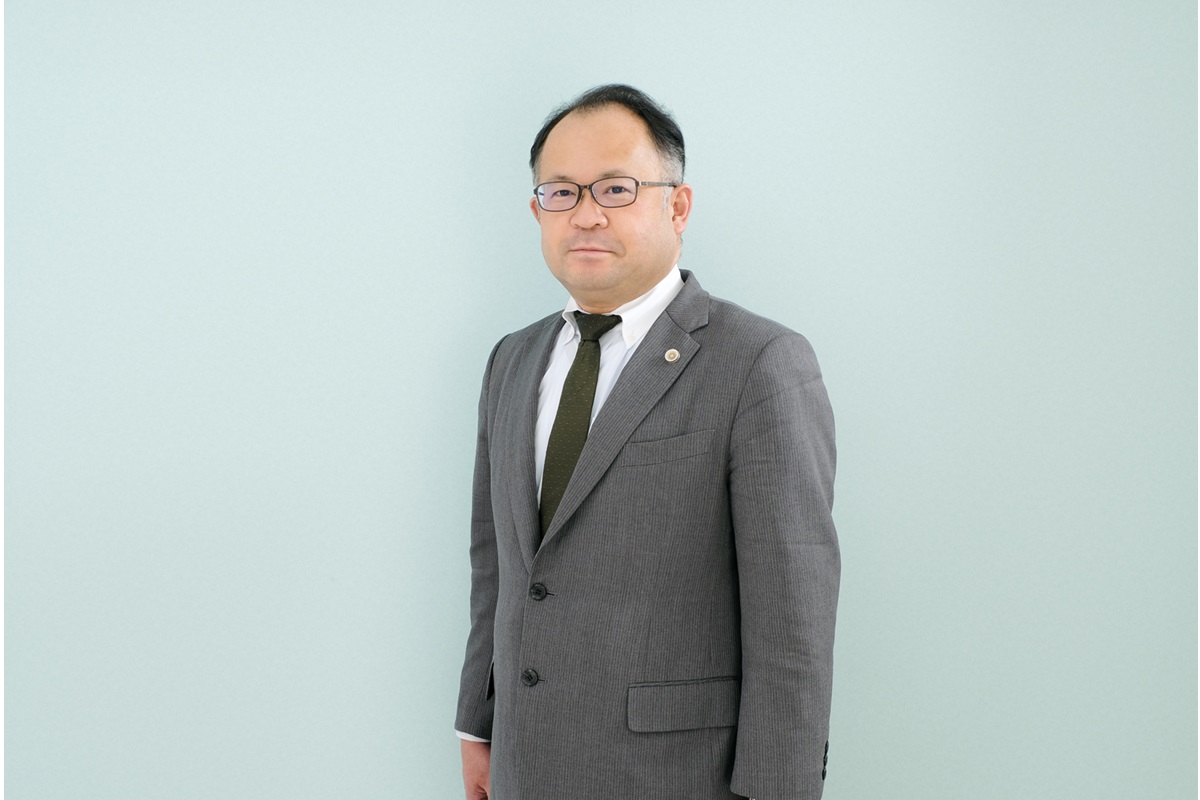 lawyer-card