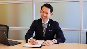 lawyer-card