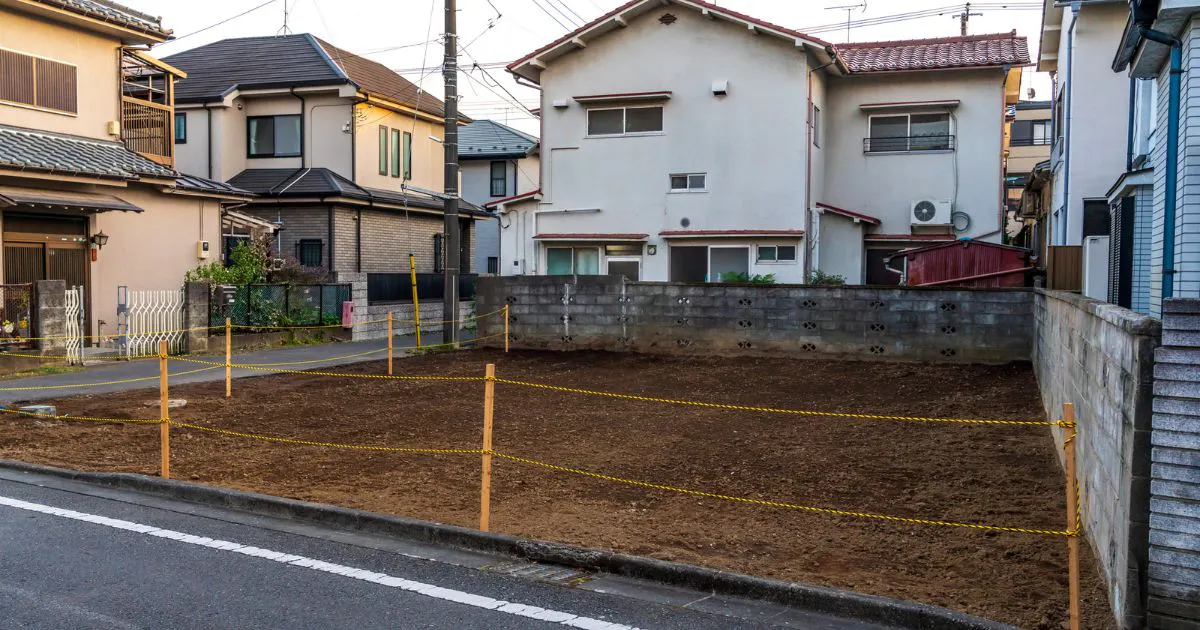 土地の相続税評価額はどう調べる？ 計算方法を分かりやすく解説