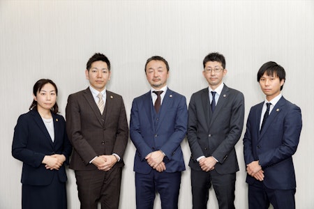 lawyer-card