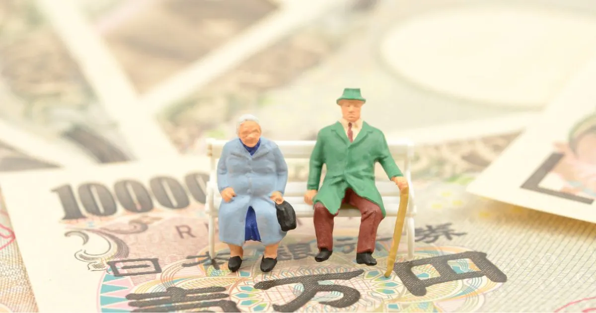 成年後見人の費用は誰が払う?報酬の目安や払えない場合の対処法などを解説