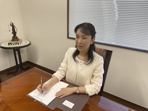 lawyer-card