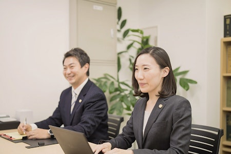 lawyer-card