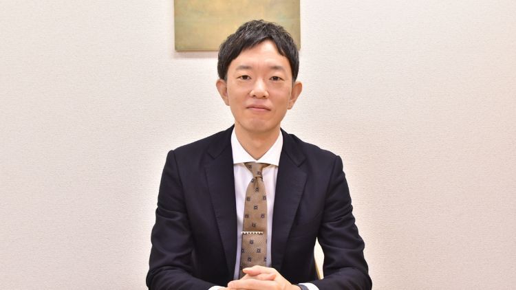 lawyer-card