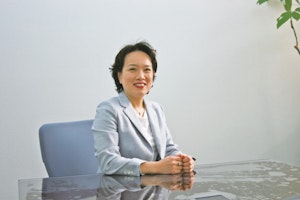 lawyer-card