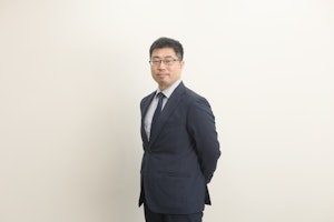 lawyer-card