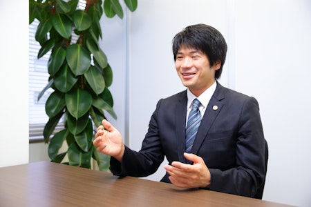 lawyer-card