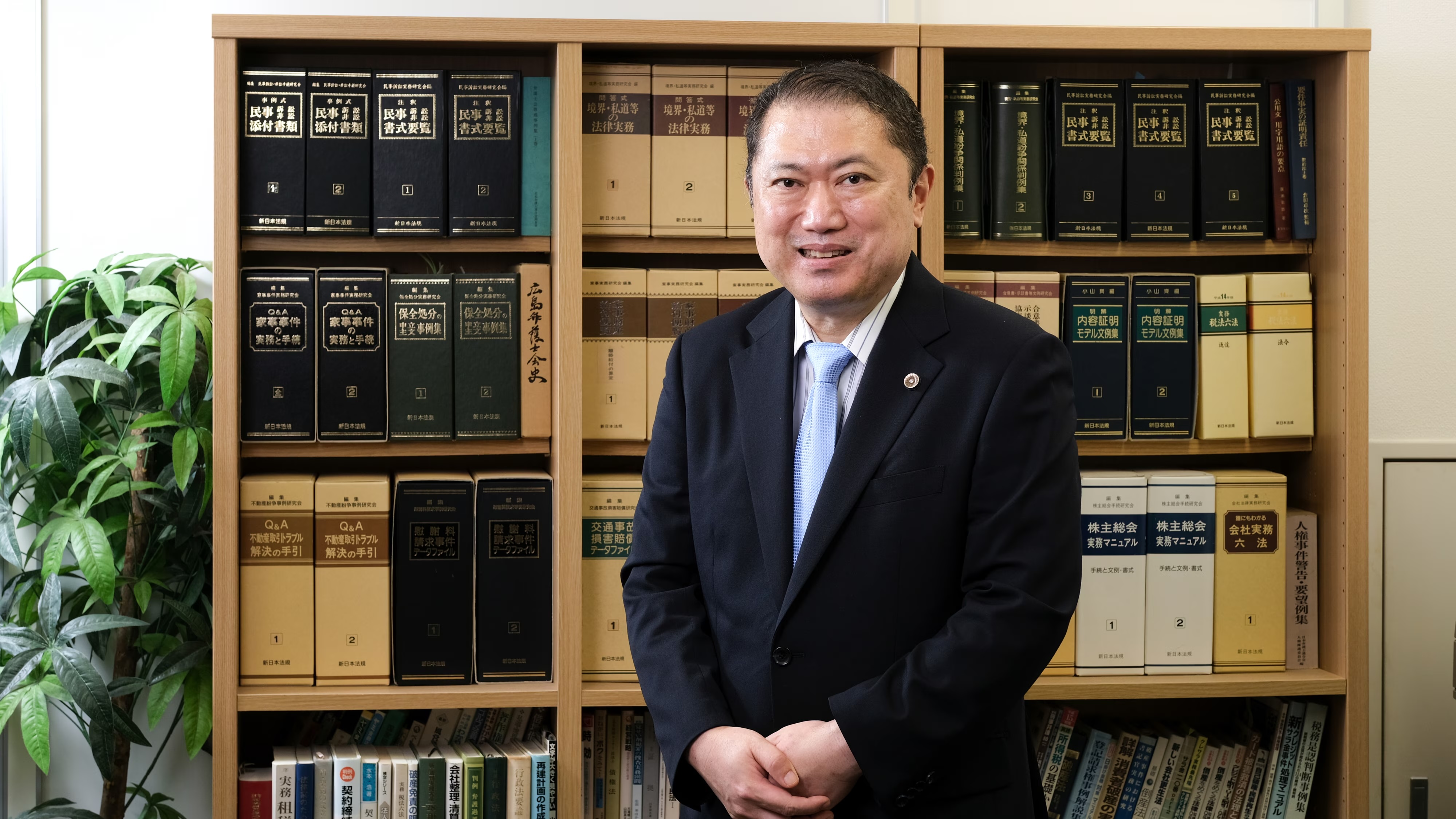 lawyer-card