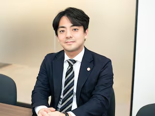 lawyer-card