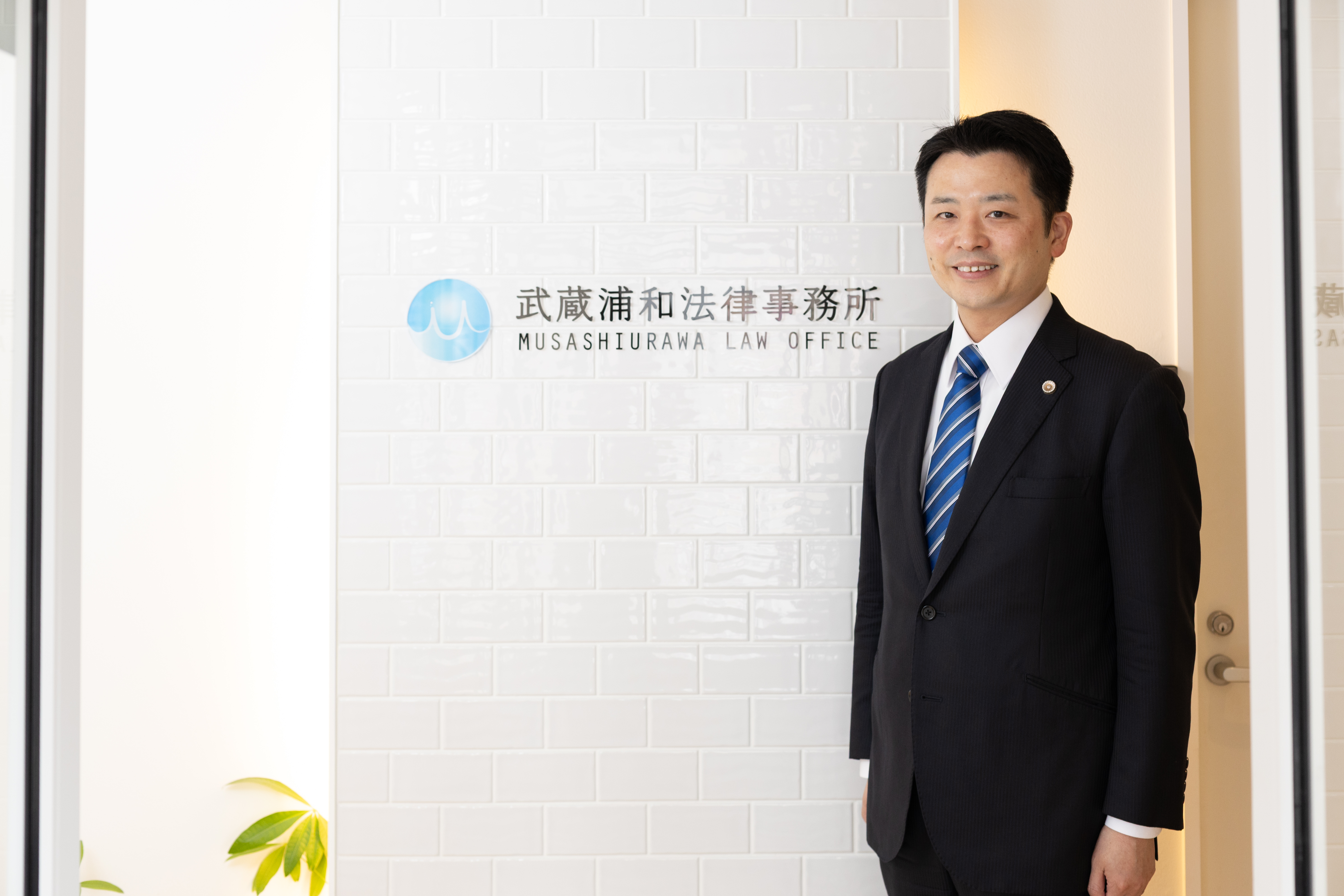 lawyer-card