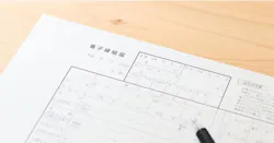 養子が相続人になる場合の注意点は？ 相続割合や相続税の取り扱いなどを解説