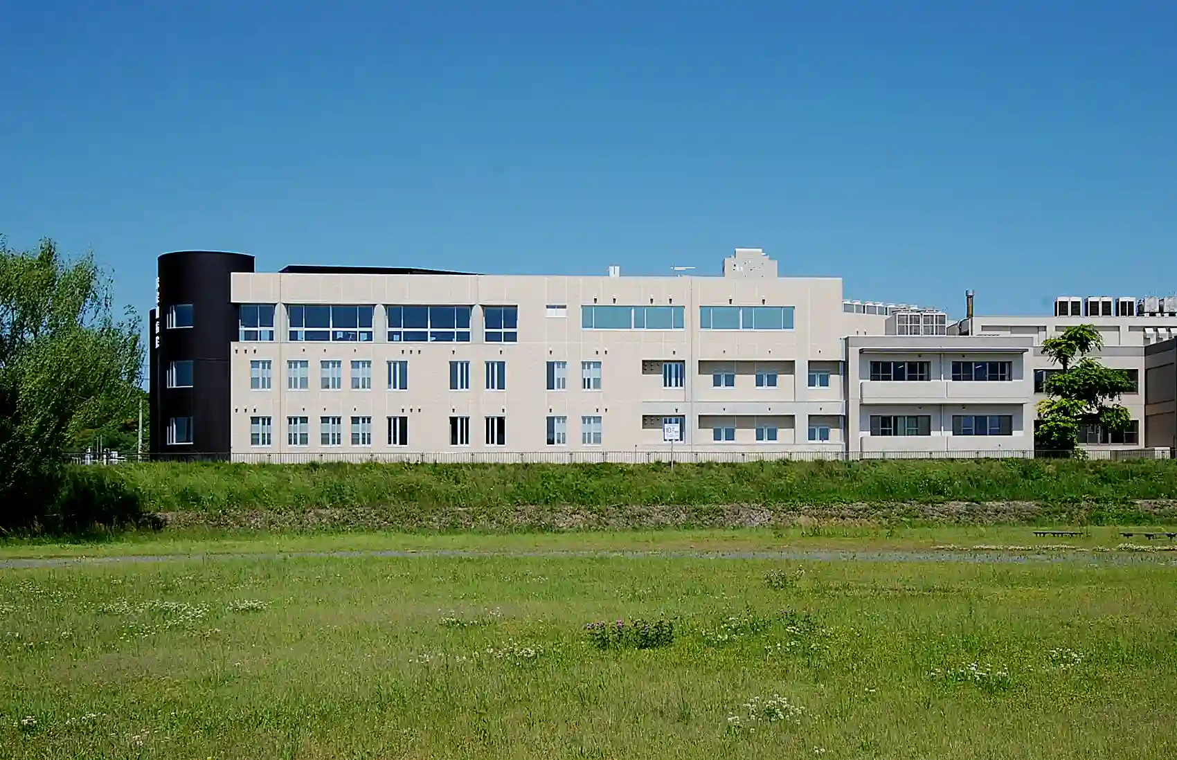 揖保川病院外観