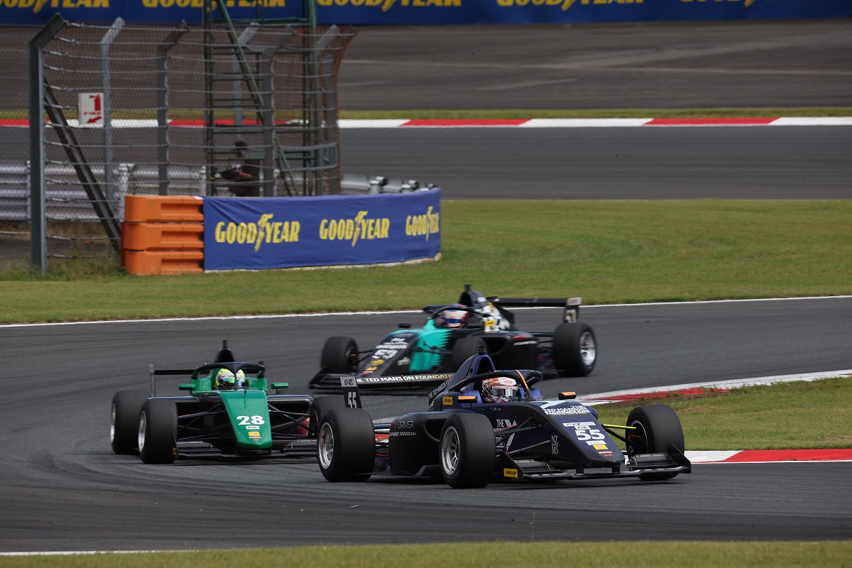 【蔵出し】 米マテル製 スーパーボルテージ SVグランプリ F1 サーキット ⑩ スーパーカー「ランボルギーニ」からカートまで、2日間9レース! 各日