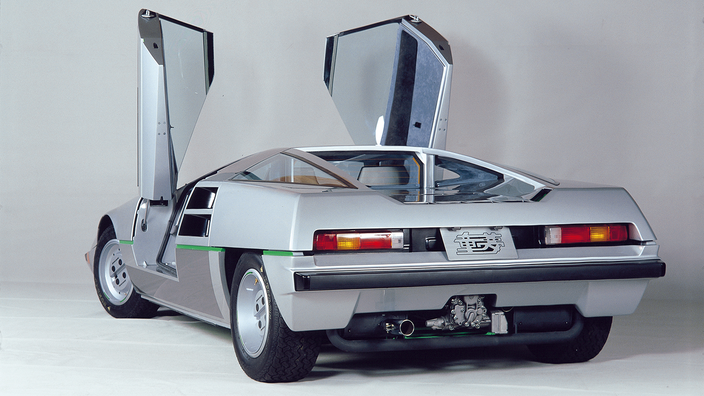 「ゆめの自動車」講談社 レア品 日本のレース業界・自動車産業が生み出した“夢のスポーツカー”「童夢