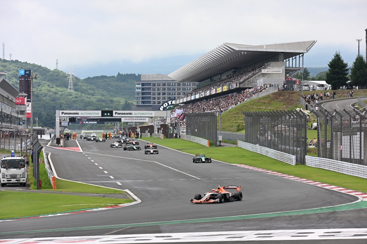 2026年 全日本スーパーフォーミュラ選手権 第9戦・第10戦」 10月9日(金