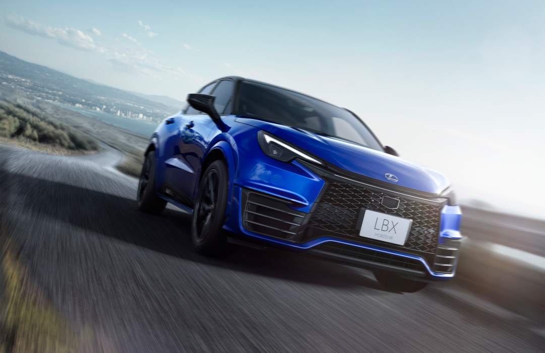 富士スピードウェイホテル」86GRMNとLEXUS LBX MORIZO RRのプレミアム