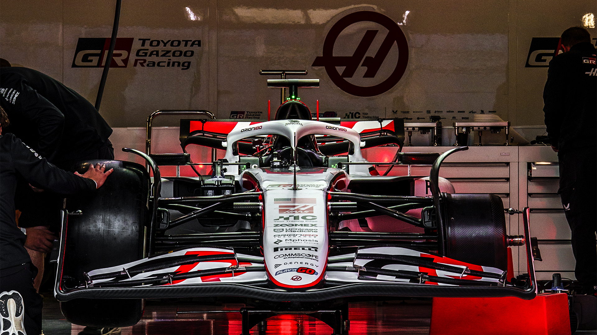 トヨタのF1レーシングカー、18分の1.富士スピードウェイ改修後の物です、 TGR Haas F1 Team『Testing of Previous Cars』 | イベント | 富士