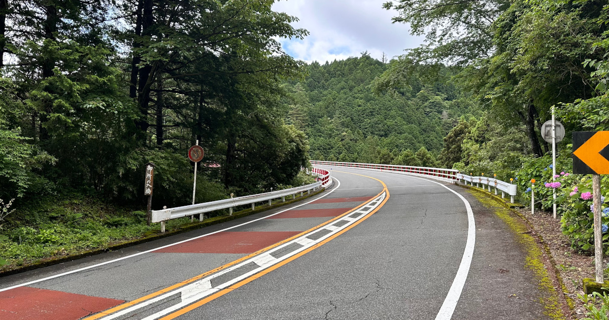 富士スピードウェイホテル x 株式会社ギフトライフ 世界の“クルマ好き