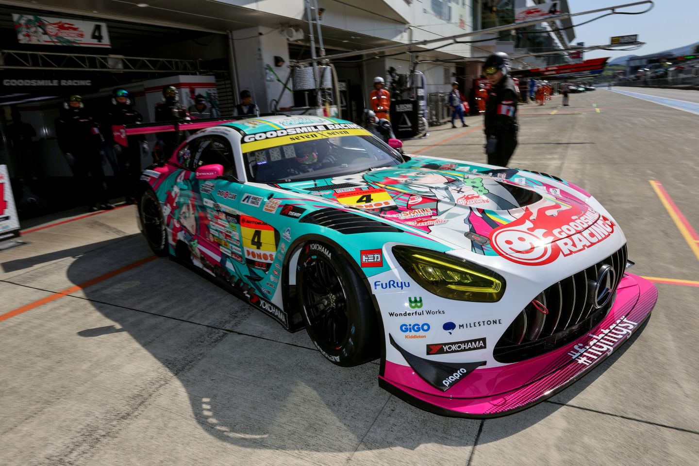 Mercedes-AMGラウンジ | 2026 AUTOBACS SUPER GT Round 2 | 富士