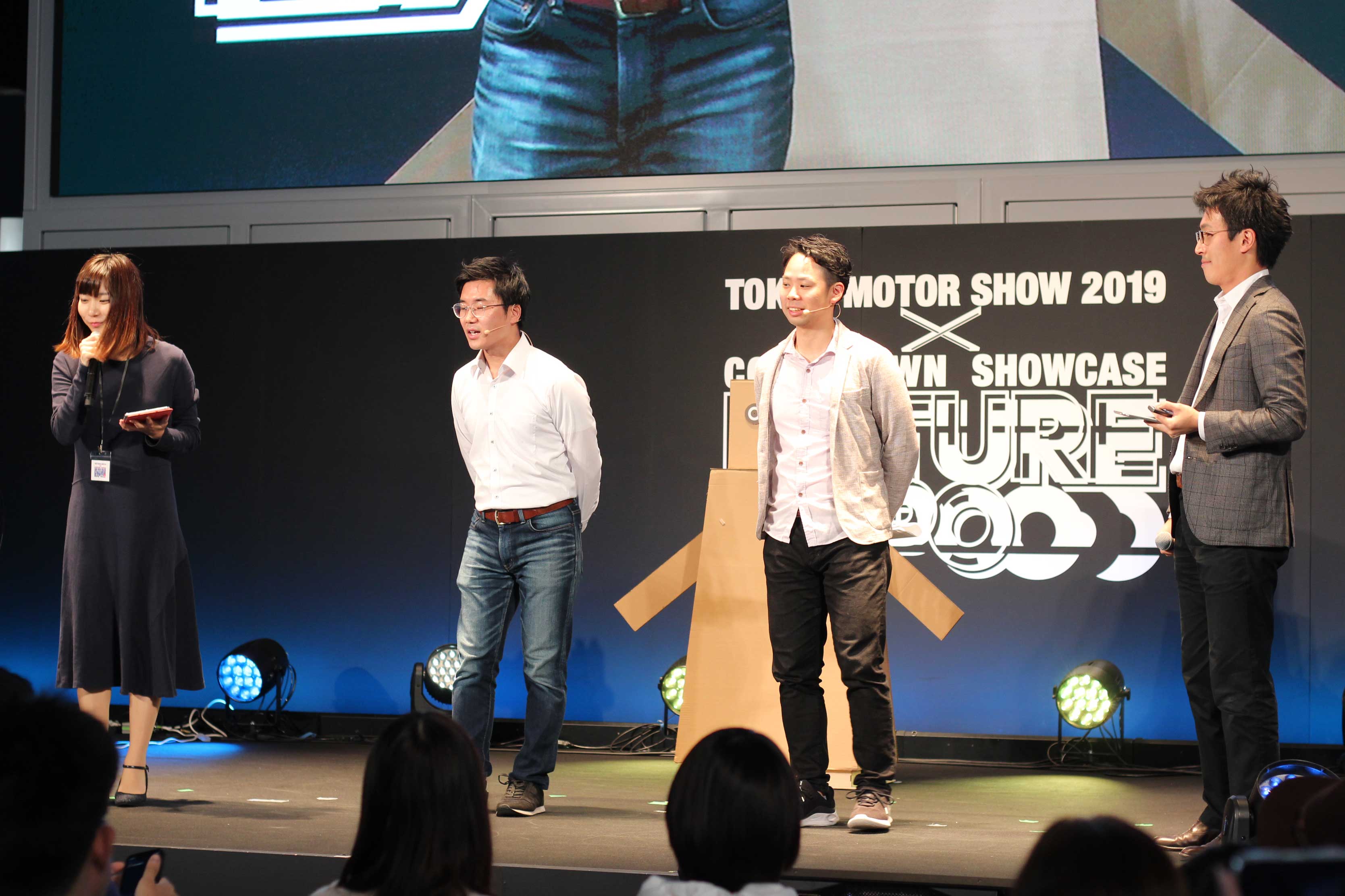 obnizロボ登場！10代未来会議@東京モーターショー2019