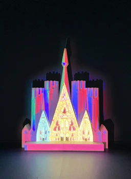 サグラダ・ファミリアをAI技術で再現!約1mの展示用プロジェクションマッピング作品を3Dプリンターで 東京工芸大学