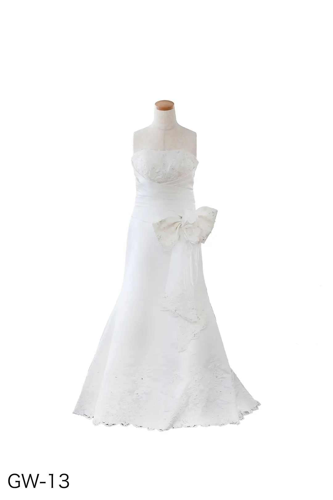 洋装 の衣装写真