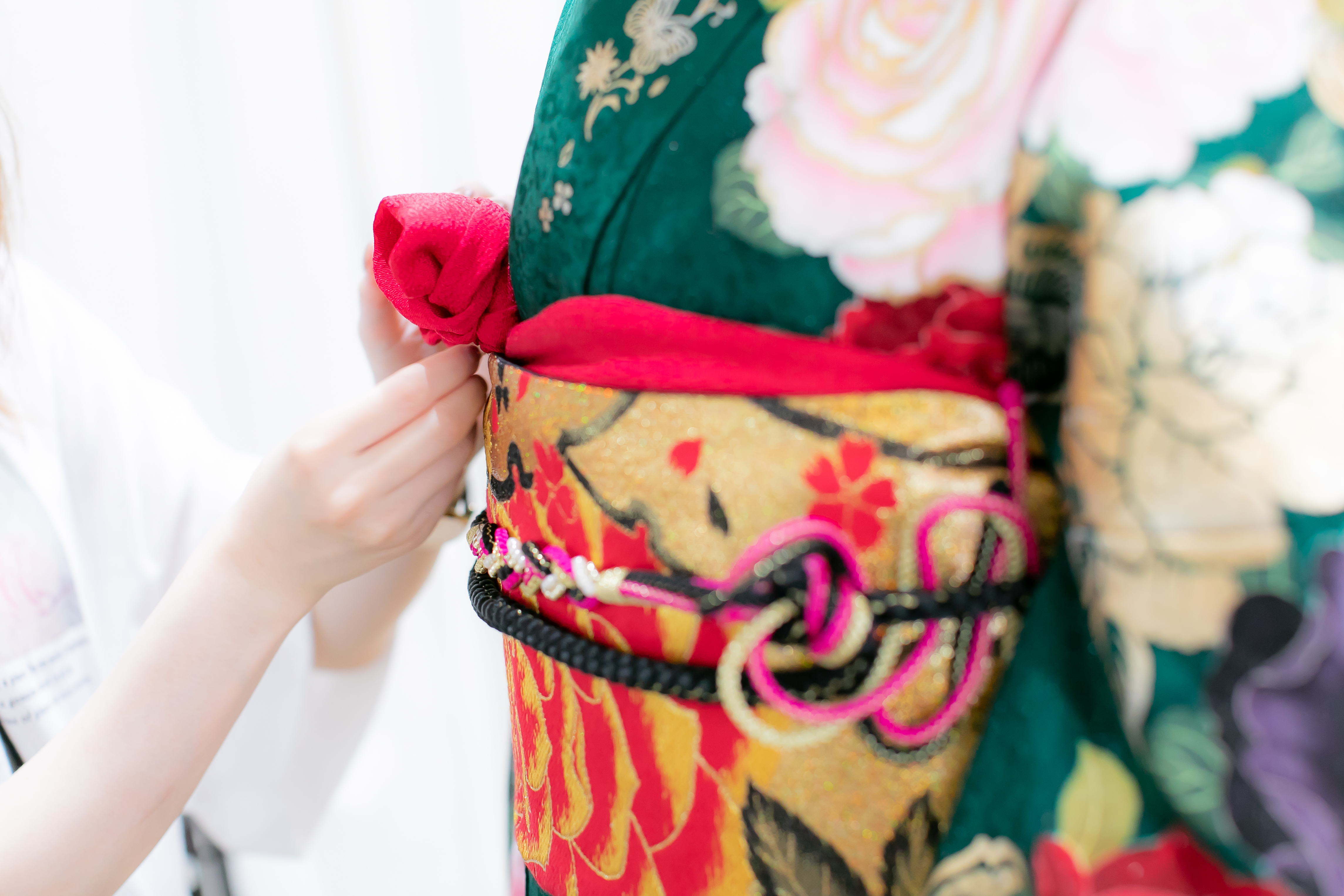 【2027年＆2028年 ママ振袖フェア開催】小物だけのレンタルでOK！さらにamazonギフト券もプレゼント。