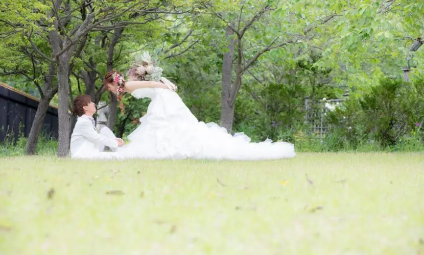 イギリス庭園でのガーデンウェディング♡