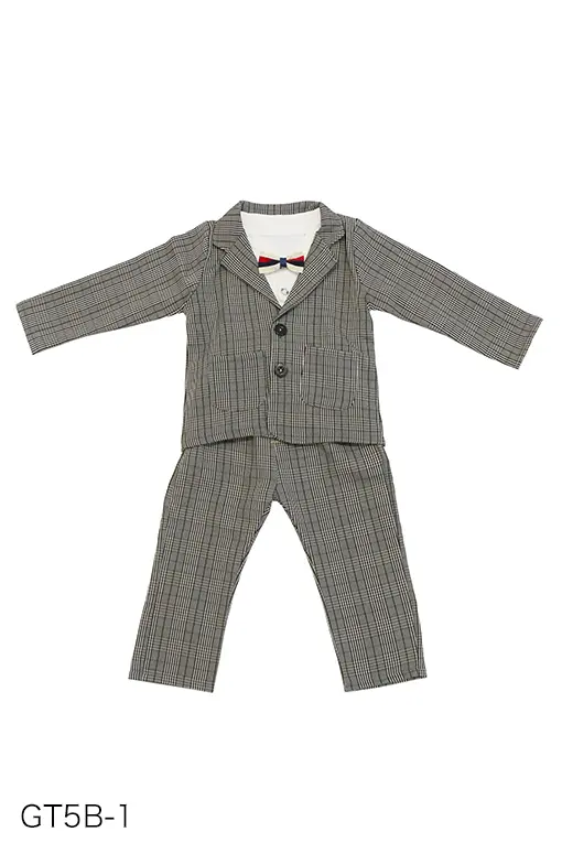 洋装 の衣装写真