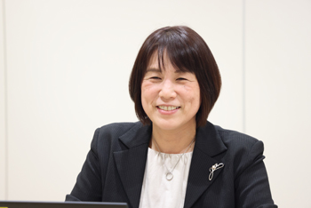 持田智江美先生
